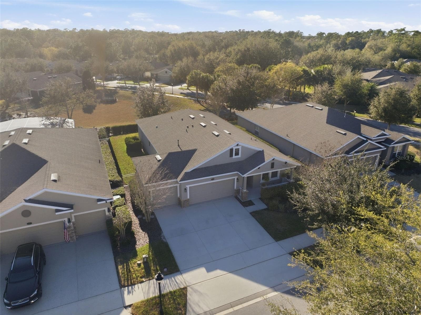 Single Family Residence at 404 W VICTORIA TRAILS BLVD, DELAND, photo 4 of 50