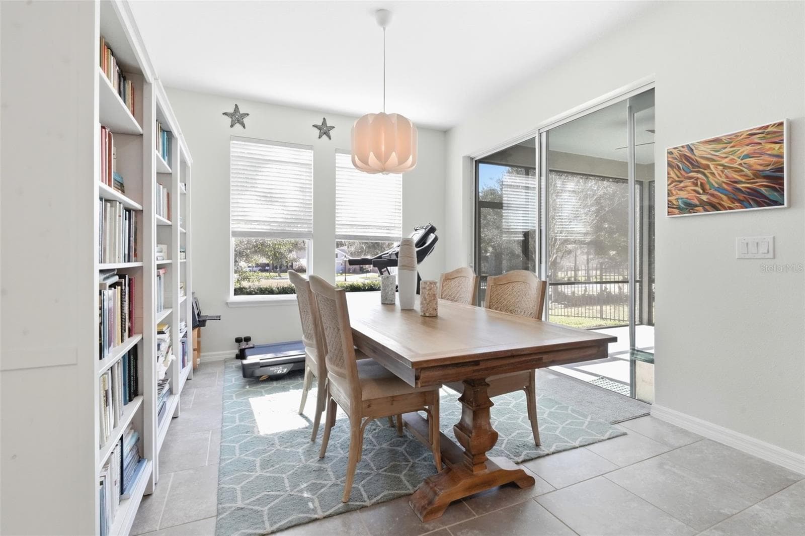 Single Family Residence at 404 W VICTORIA TRAILS BLVD, DELAND, photo 10 of 50
