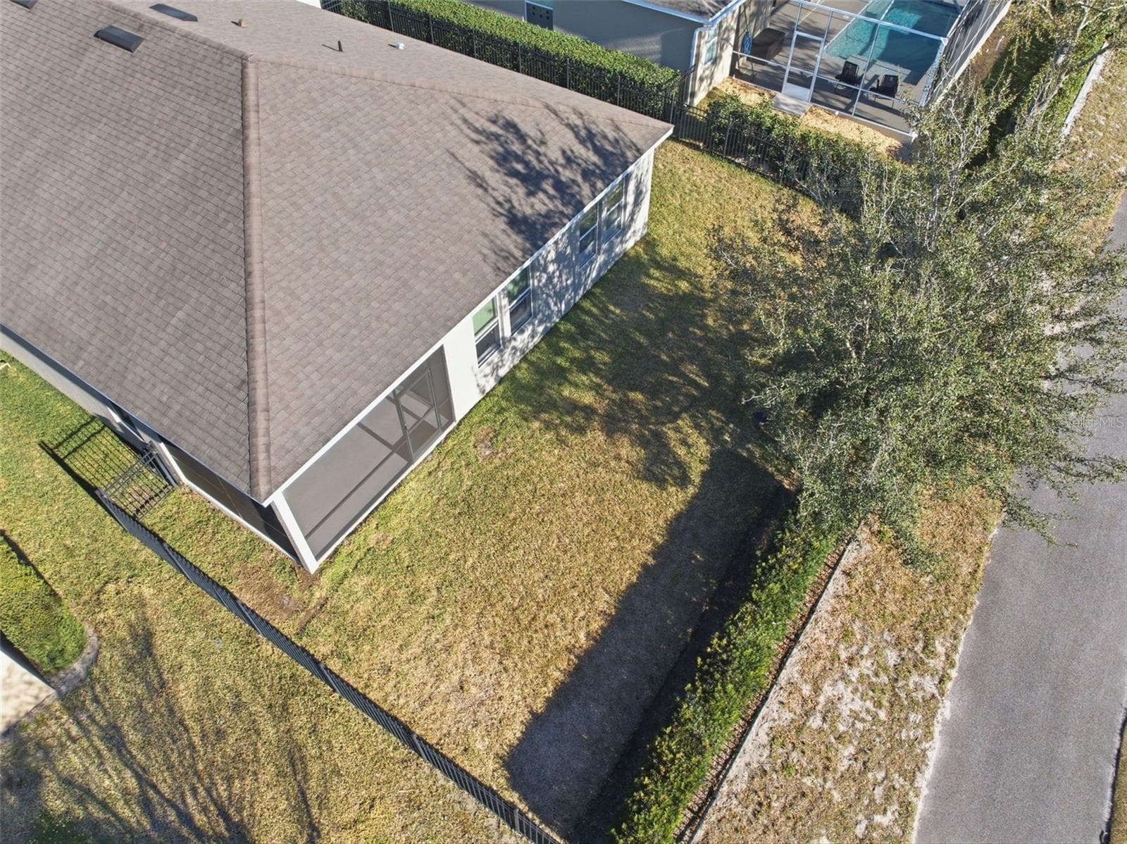 Single Family Residence at 404 W VICTORIA TRAILS BLVD, DELAND, photo 38 of 50