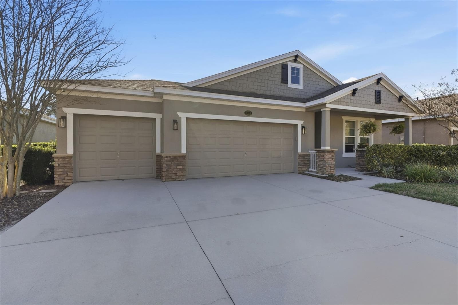Single Family Residence at 404 W VICTORIA TRAILS BLVD, DELAND, photo 41 of 50