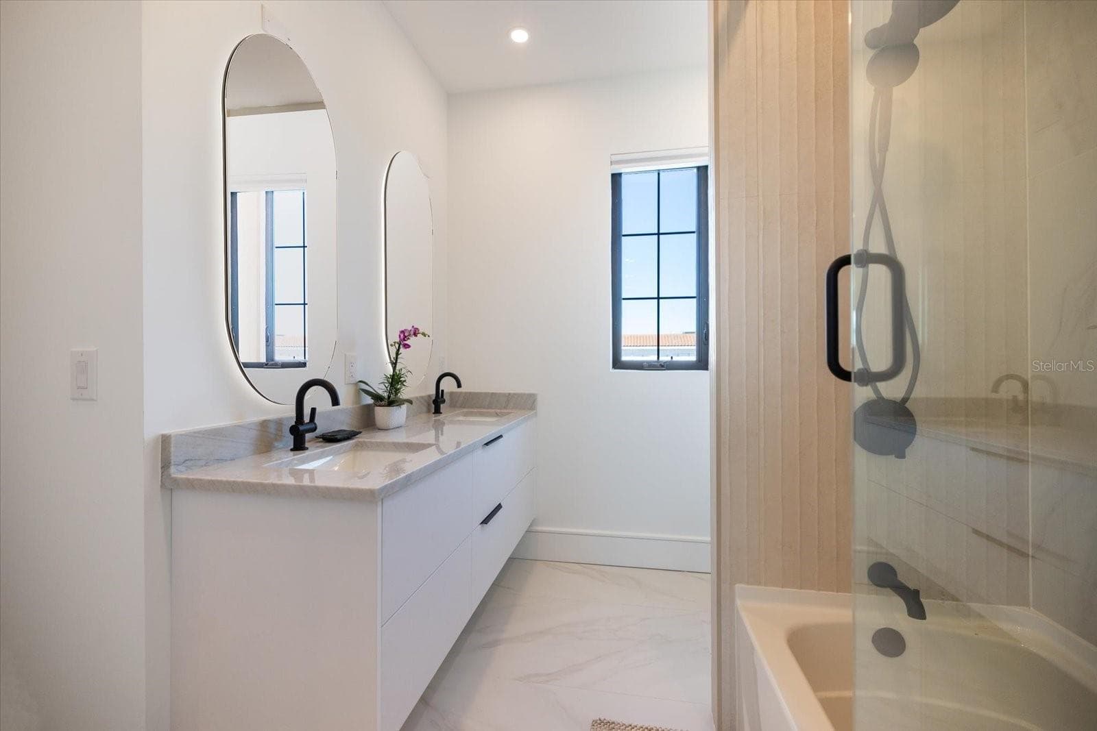 Single Family Residence at 2045 GOLDENROD ST, SARASOTA, photo 32 of 54