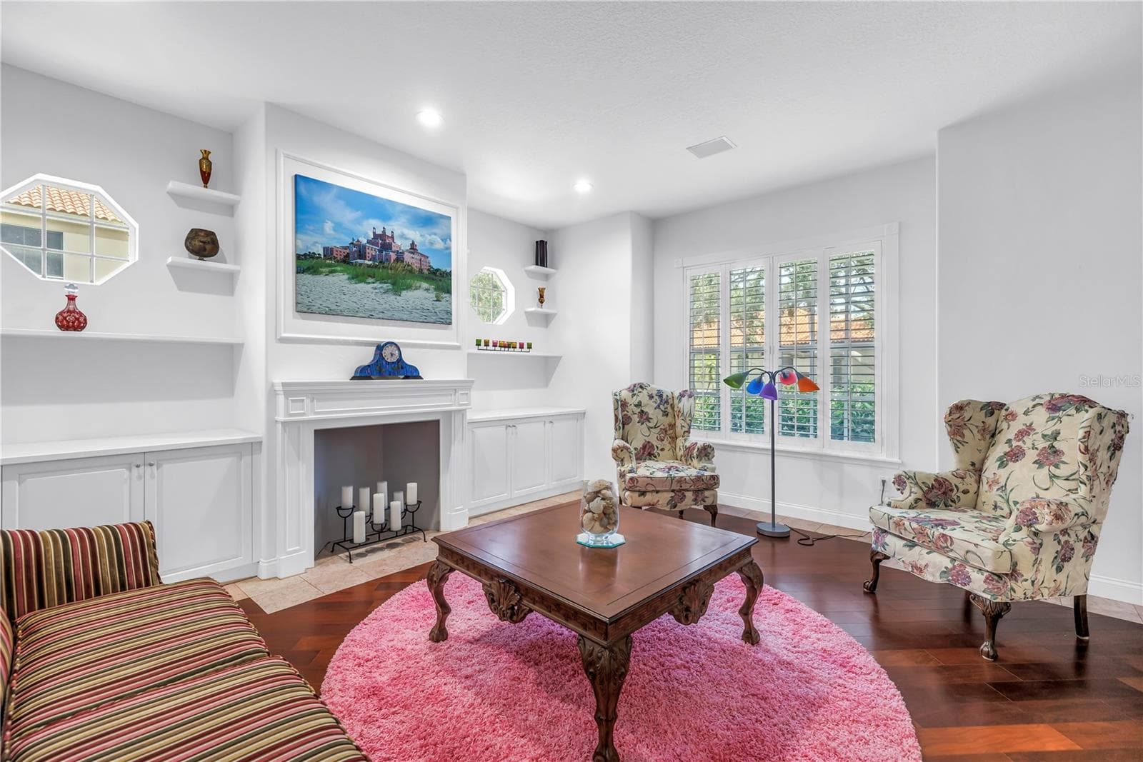 Living Room - 4930 SANDPIPER LN S, ST PETERSBURG