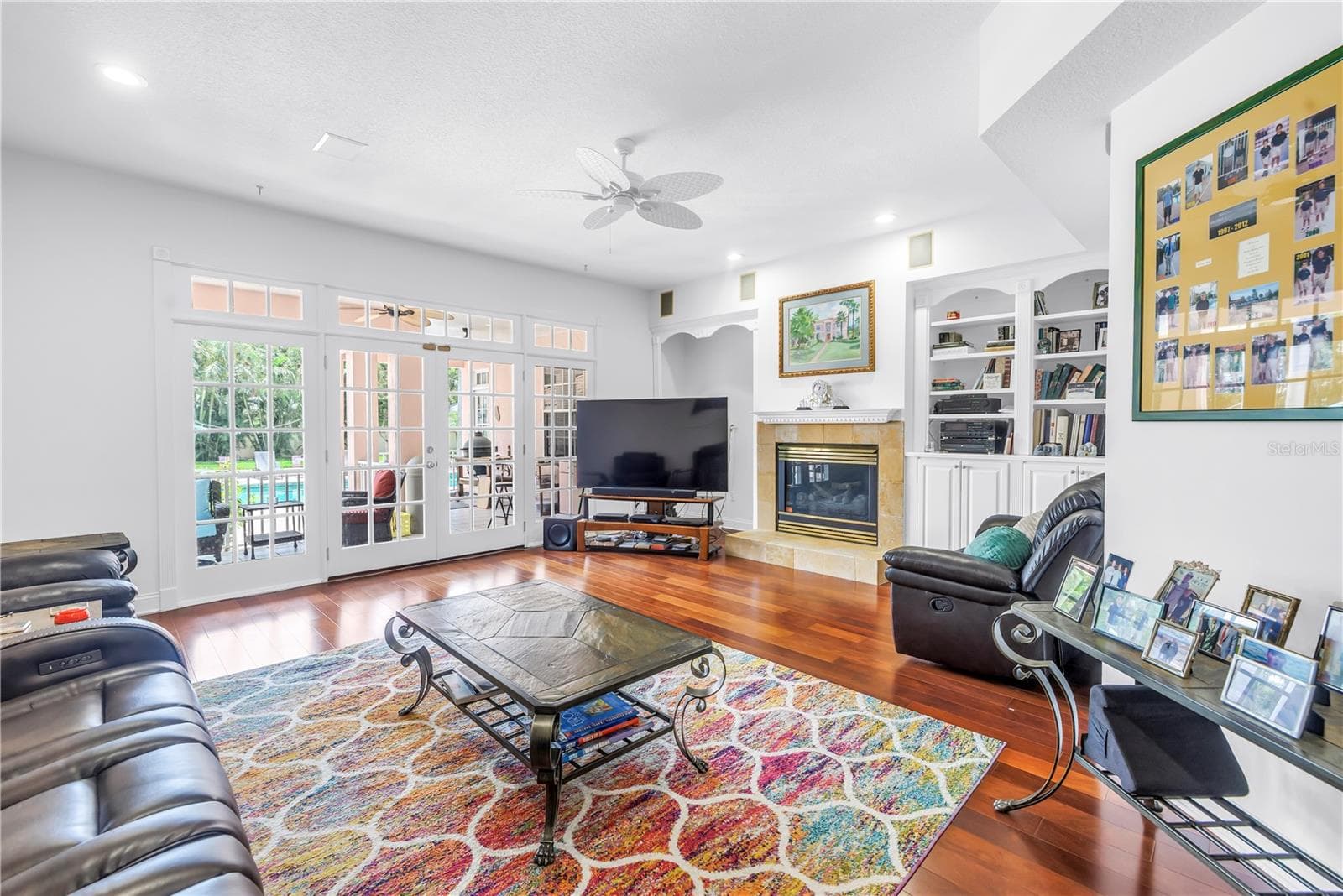 Family Room - 4930 SANDPIPER LN S, ST PETERSBURG