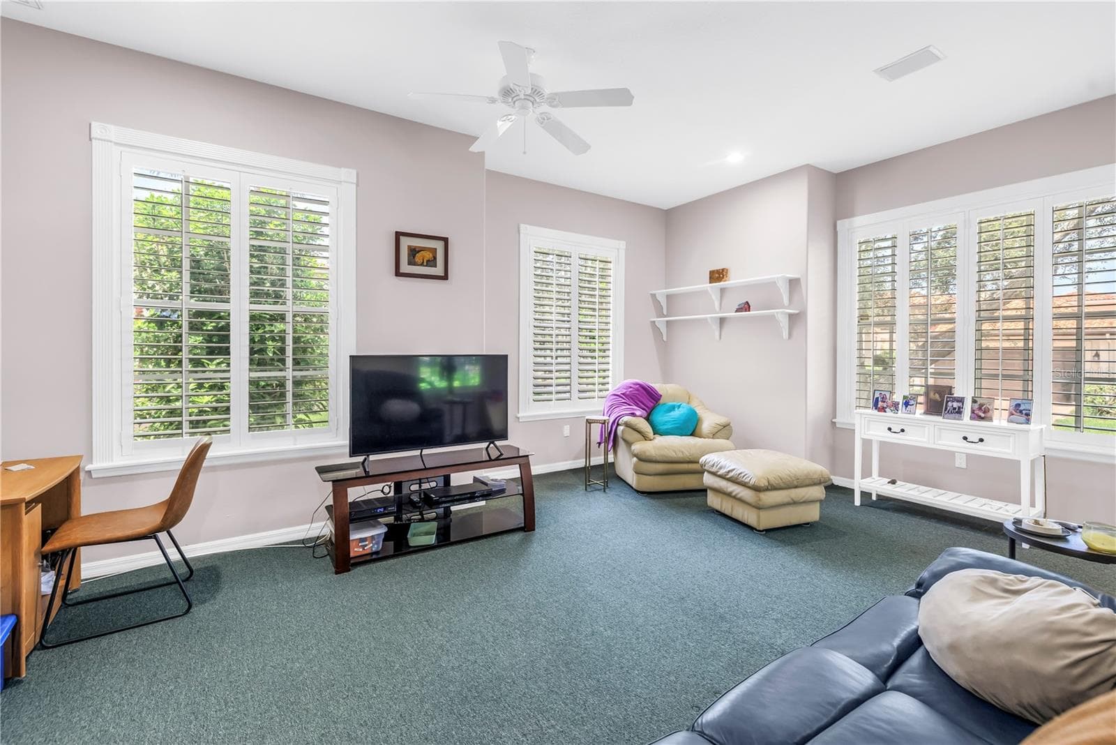Single Family Residence at 4930 SANDPIPER LN S, ST PETERSBURG, photo 19 of 45