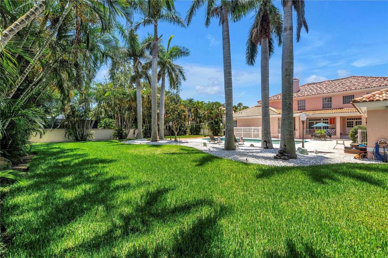 Single Family Residence at 4930 SANDPIPER LN S, ST PETERSBURG, photo 31 of 45
