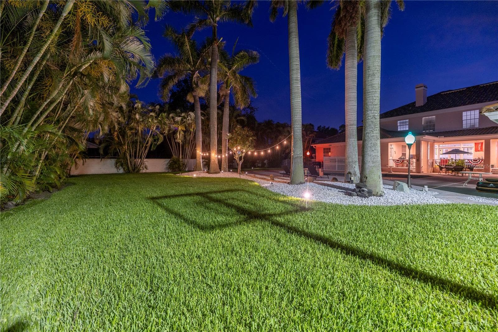 Single Family Residence at 4930 SANDPIPER LN S, ST PETERSBURG, photo 40 of 45