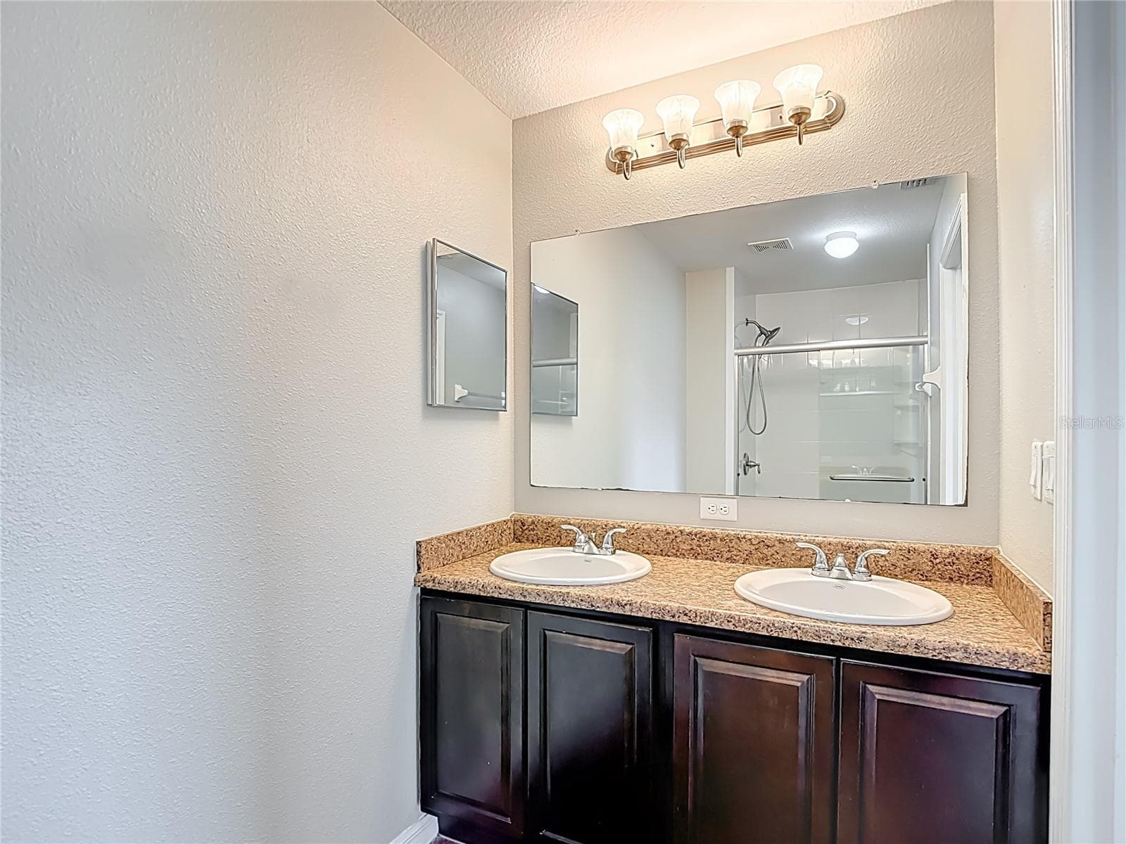 Single Family Residence at 13221 WATERFORD CASTLE DR, DADE CITY, photo 45 of 59