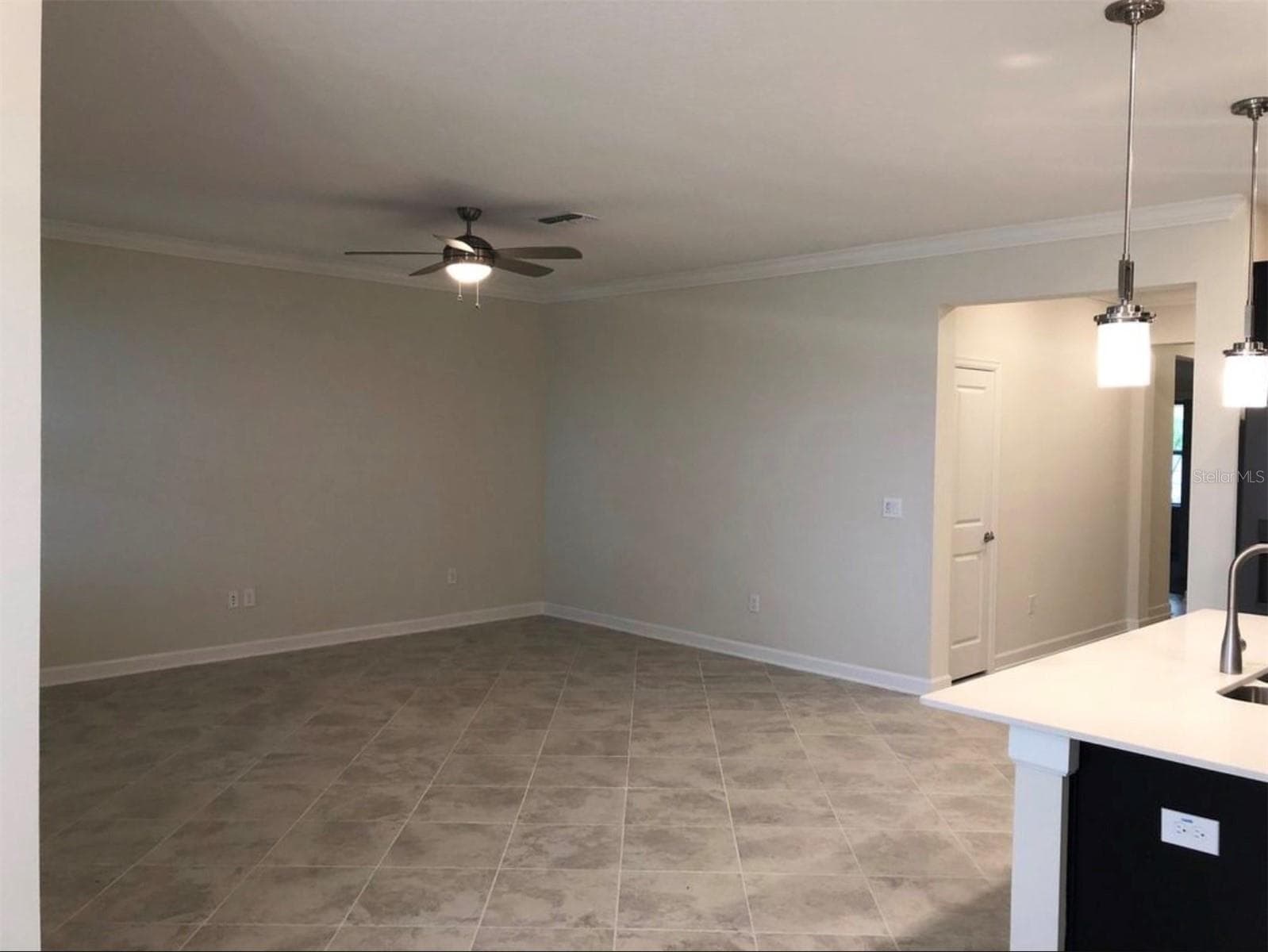Single Family Residence at 10229 LOVEGRASS LN, ORLANDO, photo 9 of 39