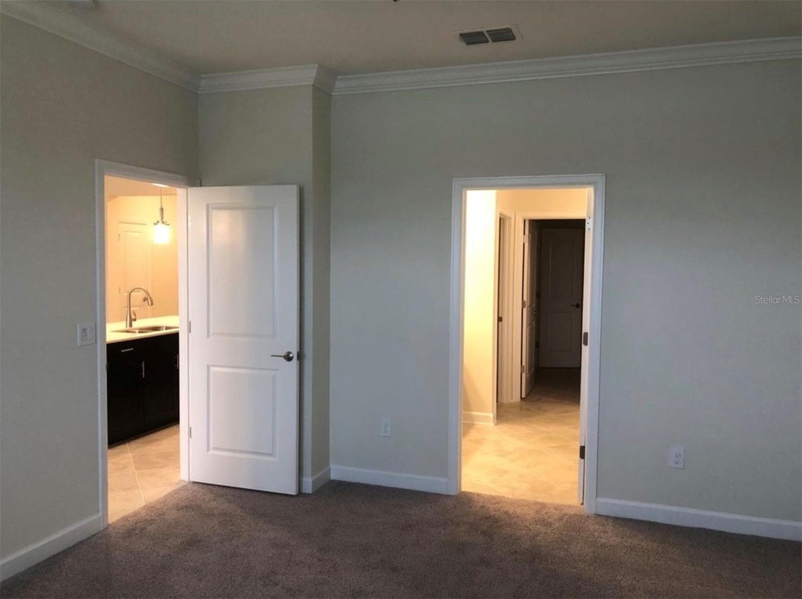 Single Family Residence at 10229 LOVEGRASS LN, ORLANDO, photo 16 of 39