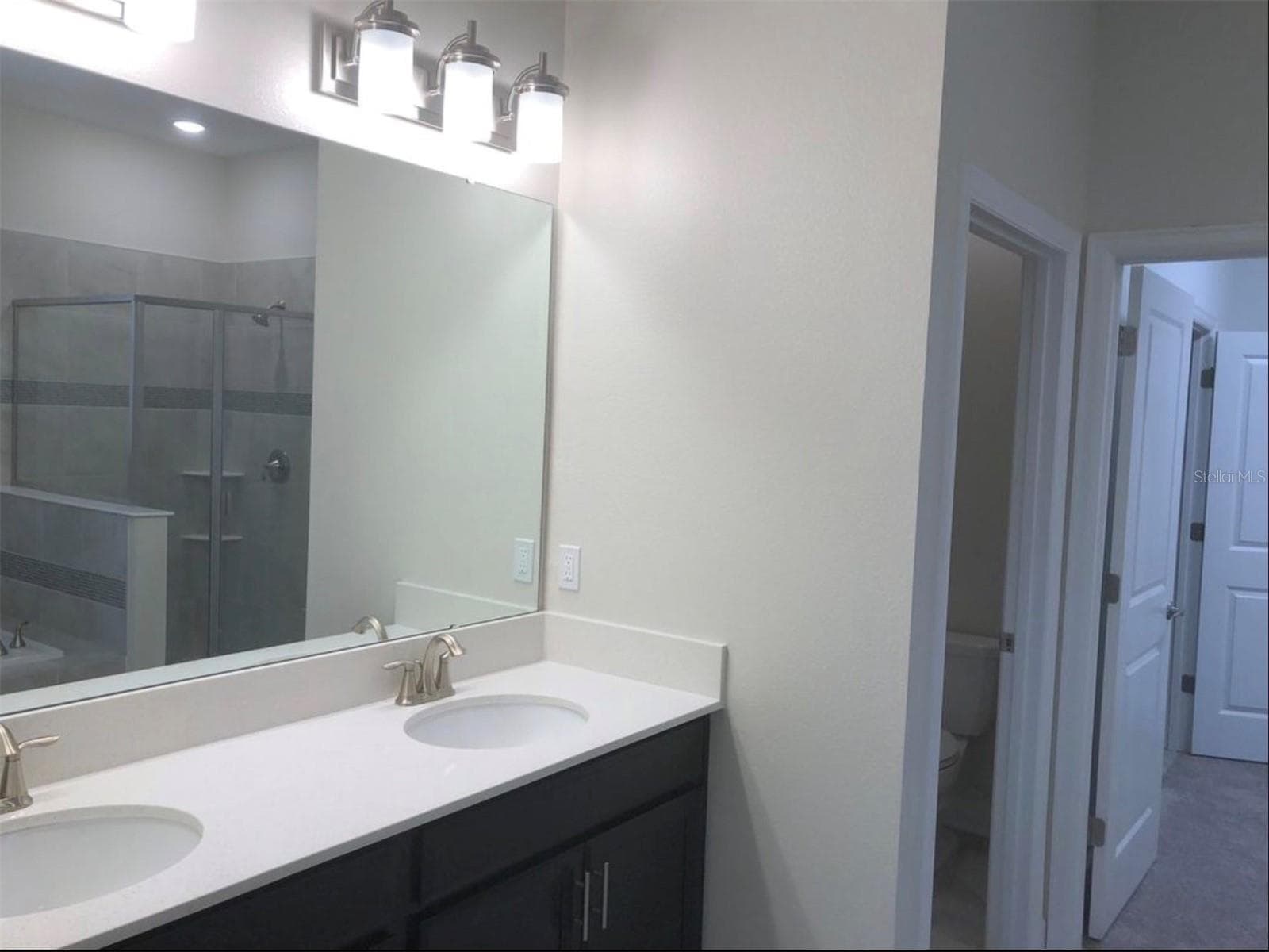 Single Family Residence at 10229 LOVEGRASS LN, ORLANDO, photo 17 of 39