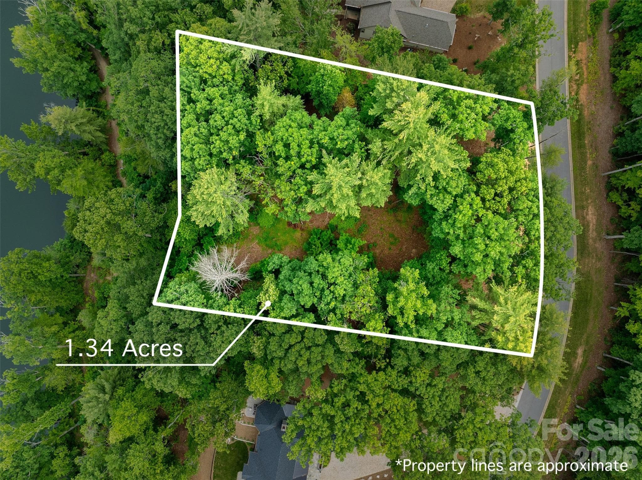 1.34 acres, the largest lot available on the water - 17 Hendrickson Court, Candler