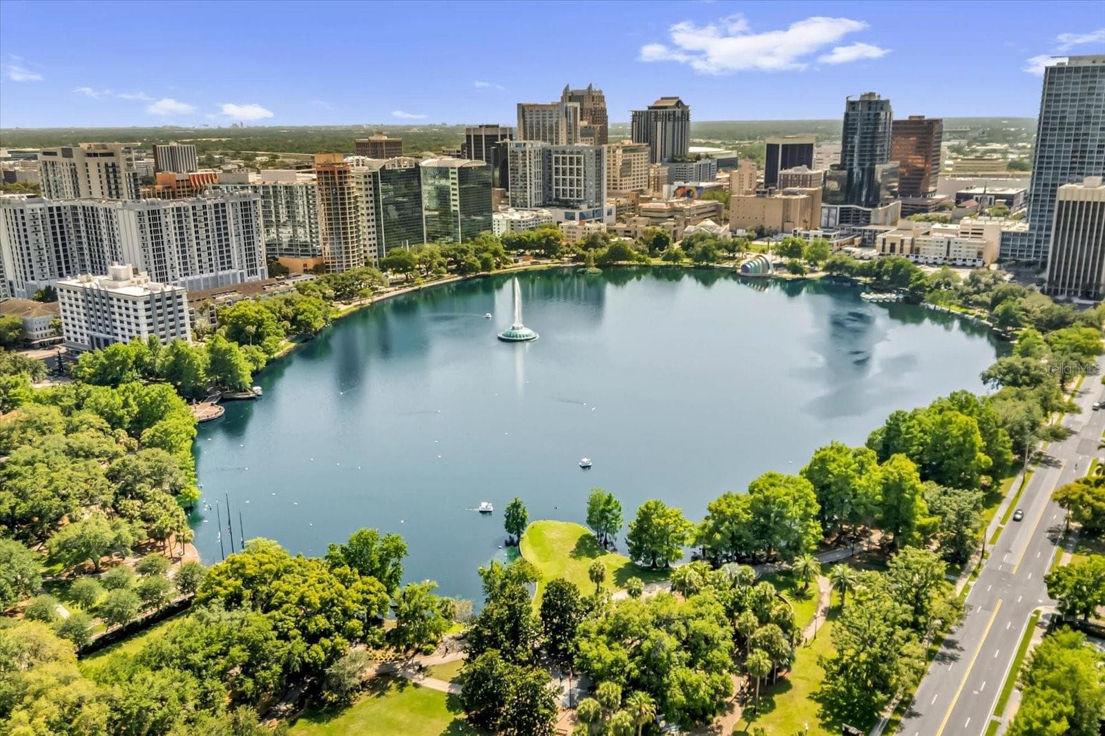 Drone View Of Lake Eola - 918 W SMITH ST, ORLANDO