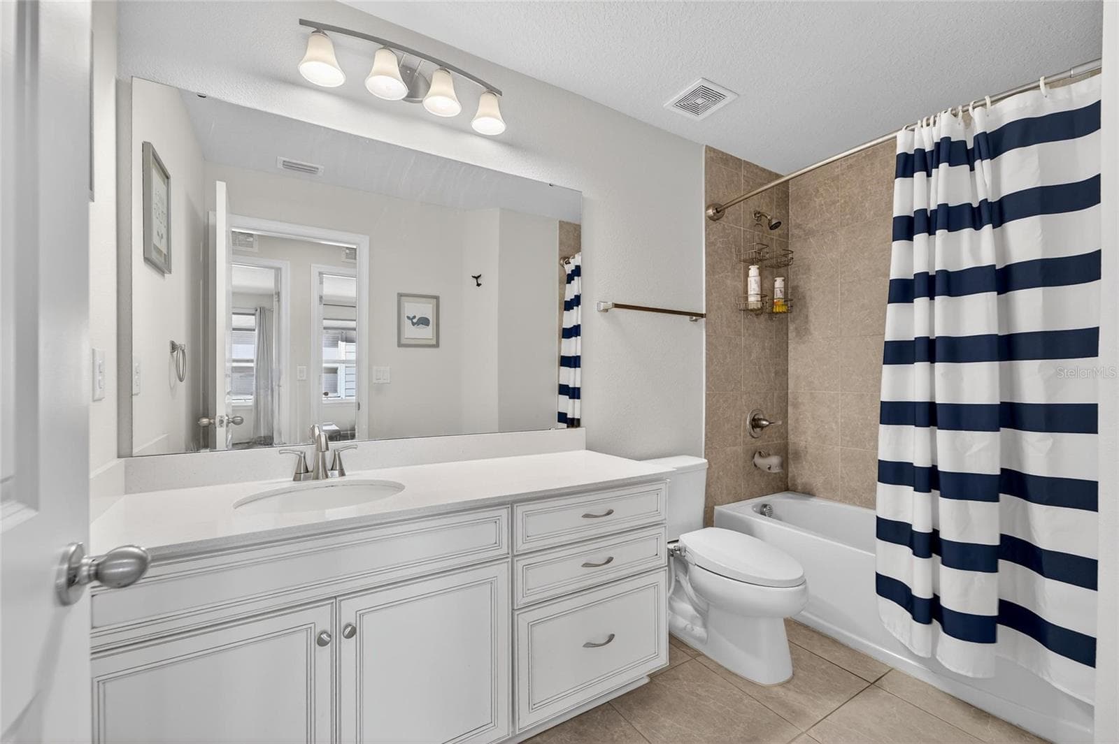 Single Family Residence at 12273 BLUE PACIFIC DR, RIVERVIEW, photo 45 of 78