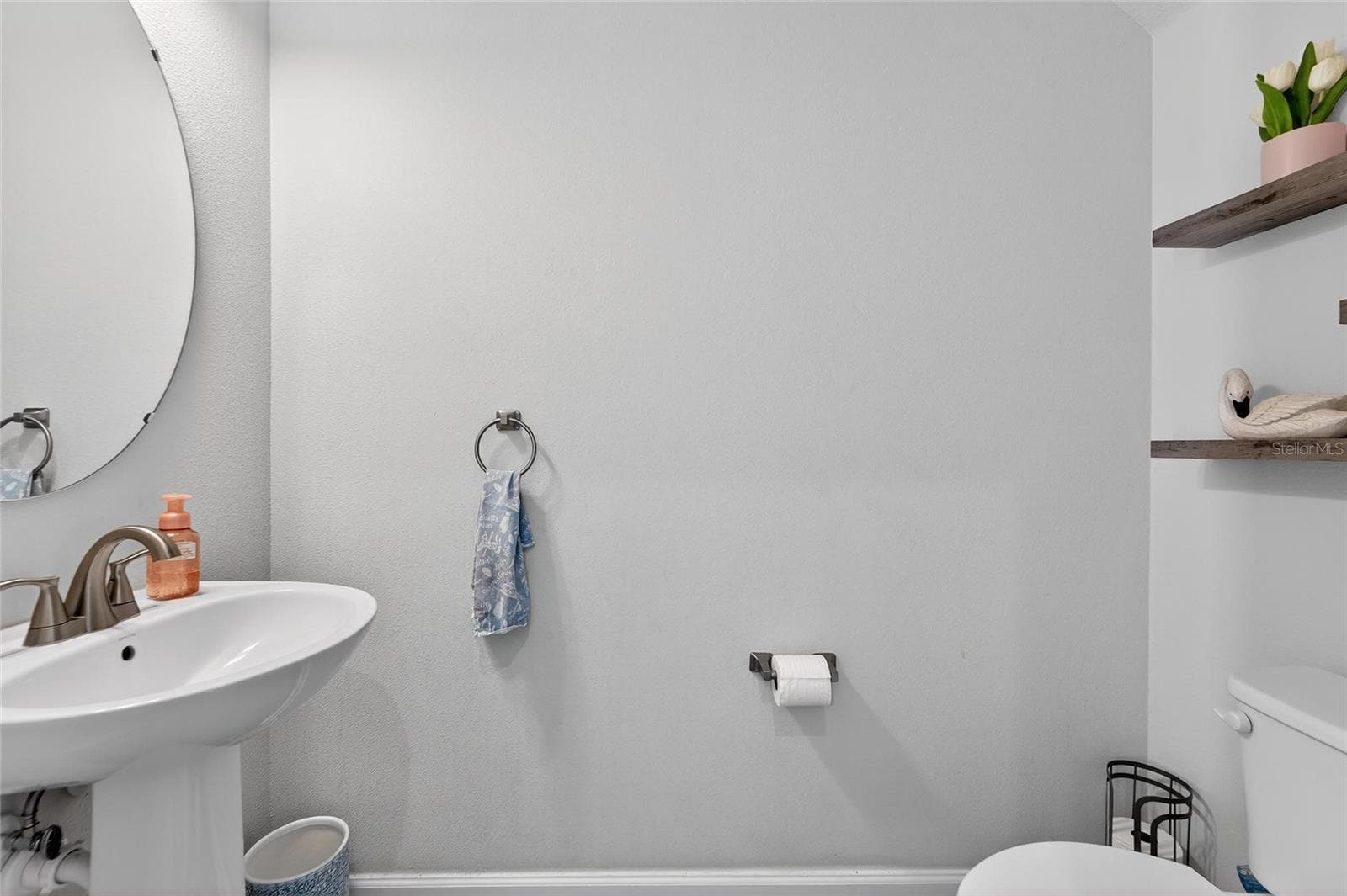 Single Family Residence at 12273 BLUE PACIFIC DR, RIVERVIEW, photo 9 of 78