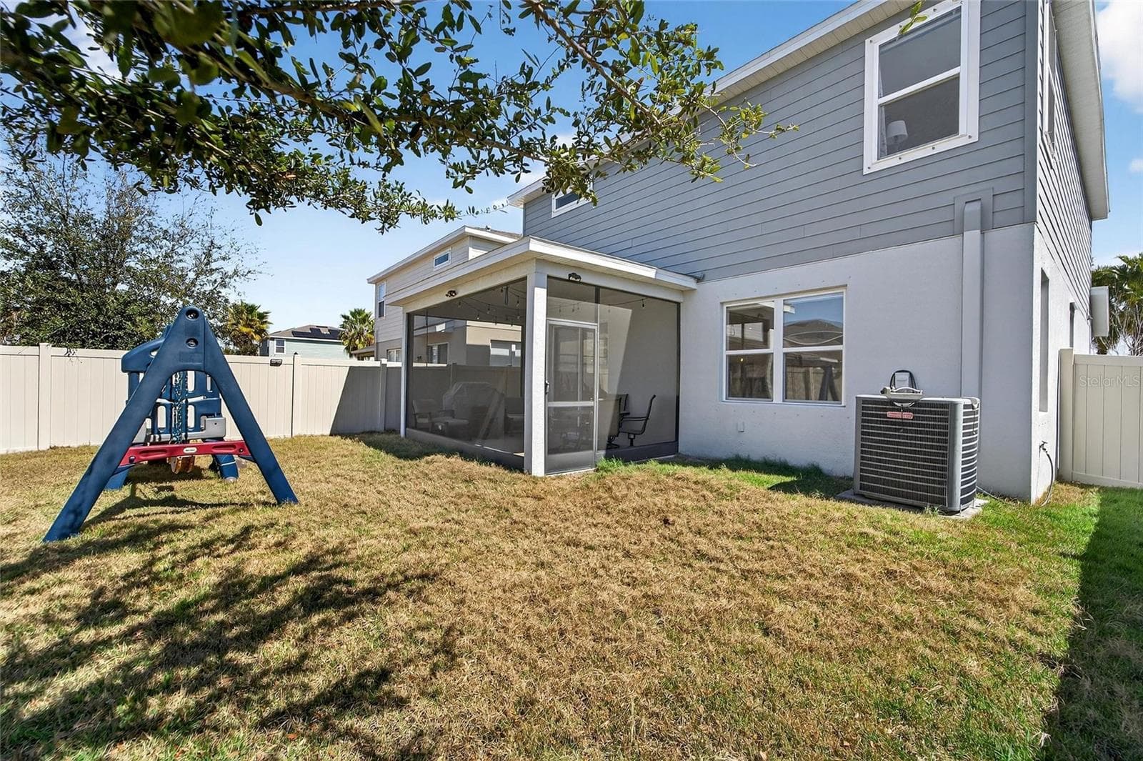 Single Family Residence at 12273 BLUE PACIFIC DR, RIVERVIEW, photo 48 of 78