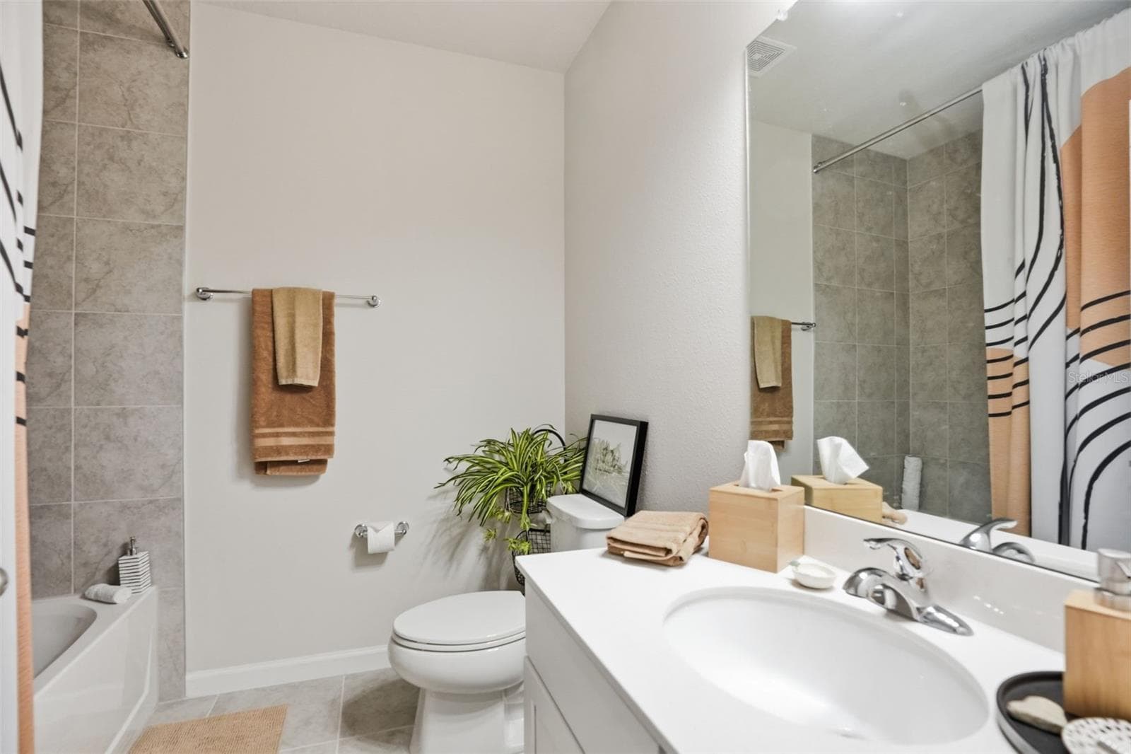 Villa at 18093 TURNING LEAF CIR, LAND O LAKES, photo 29 of 48