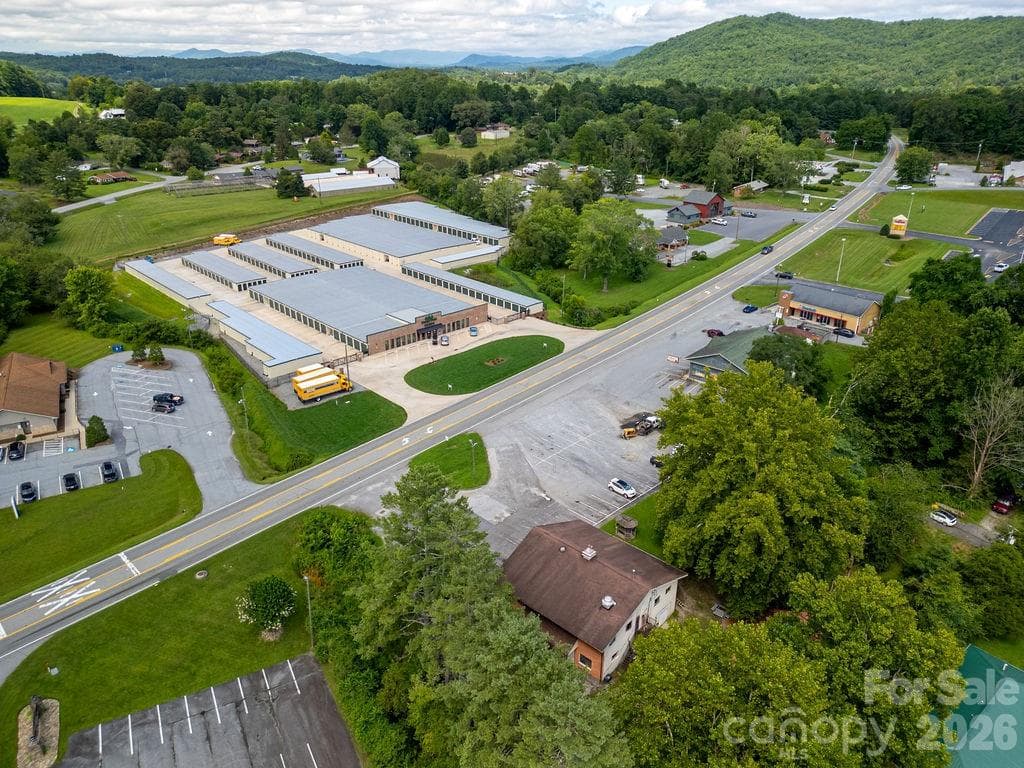 Food/Beverage at 6500 Brevard Road, Etowah, photo 7 of 31