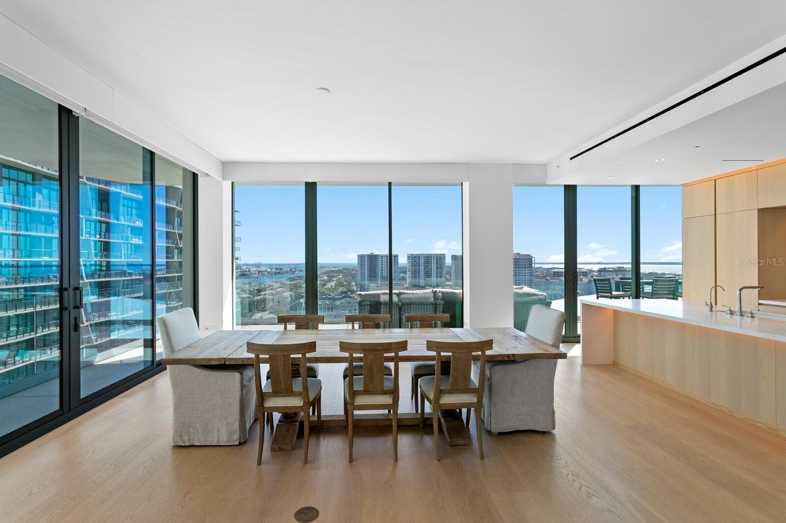 Condominium at 1000 WATER ST #1502, TAMPA, photo 13 of 80
