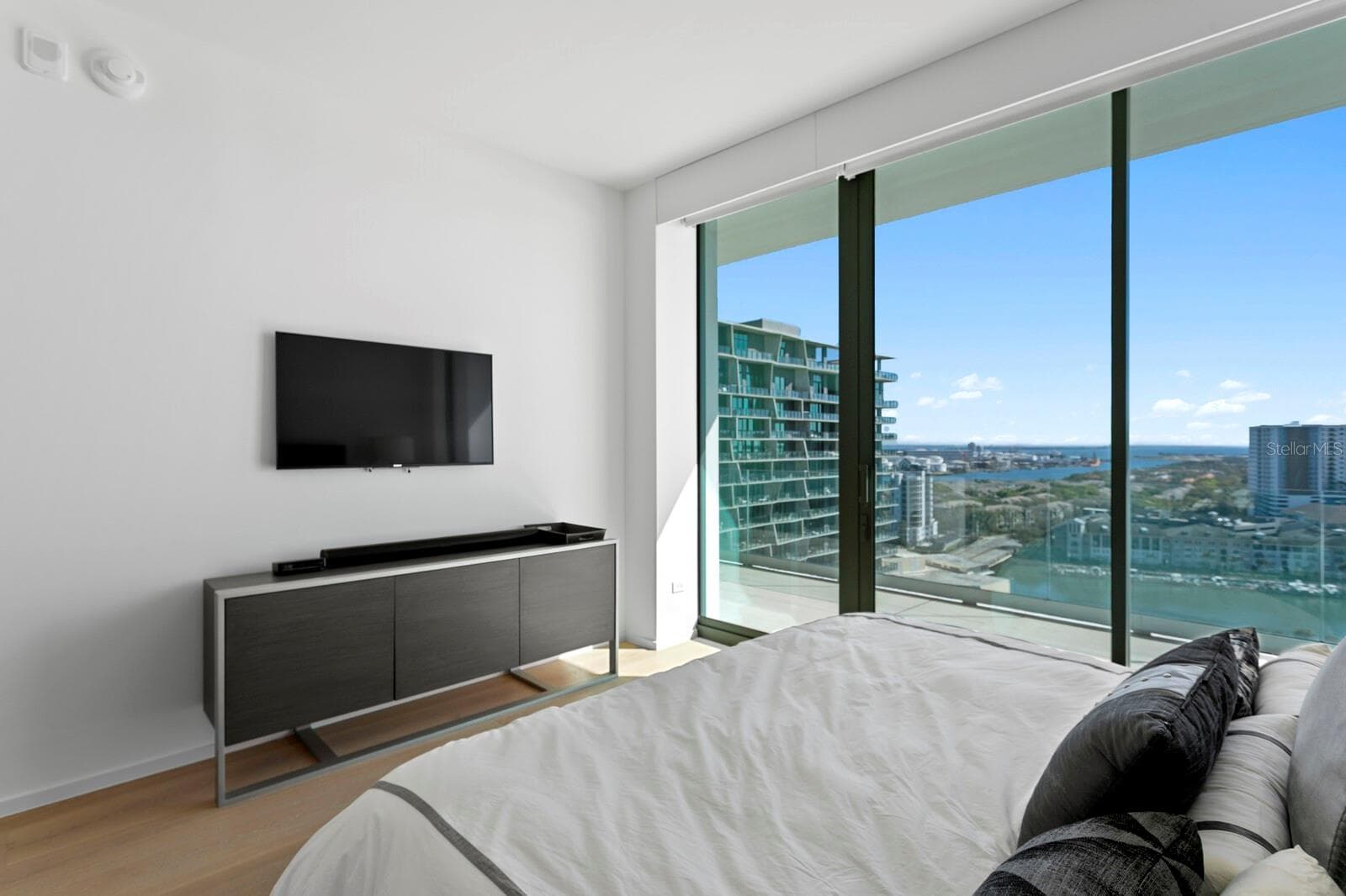 Condominium at 1000 WATER ST #1502, TAMPA, photo 51 of 80