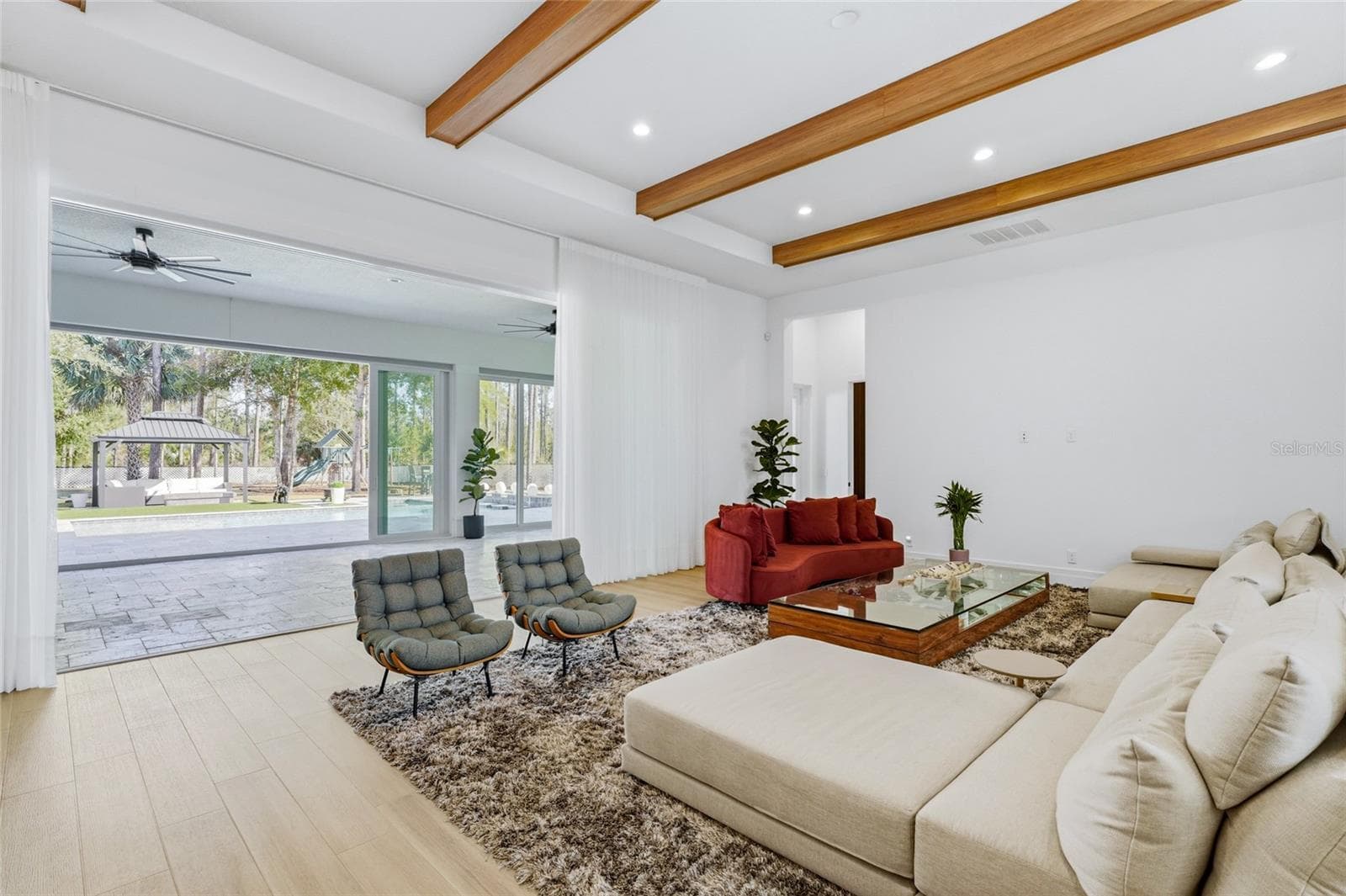 Single Family Residence at 16848 VINCI WAY, BELLA COLLINA, photo 3 of 32