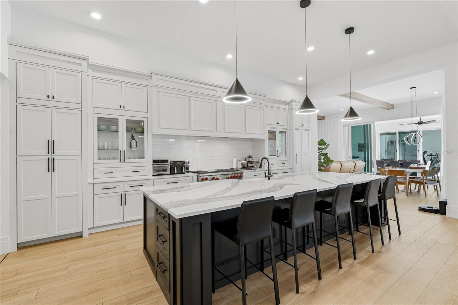 Single Family Residence at 16848 VINCI WAY, BELLA COLLINA, photo 9 of 32