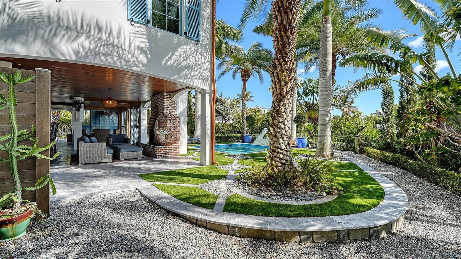 Lush tropical grounds and private pool area - 513 VILLA ROSA WAY, ANNA MARIA