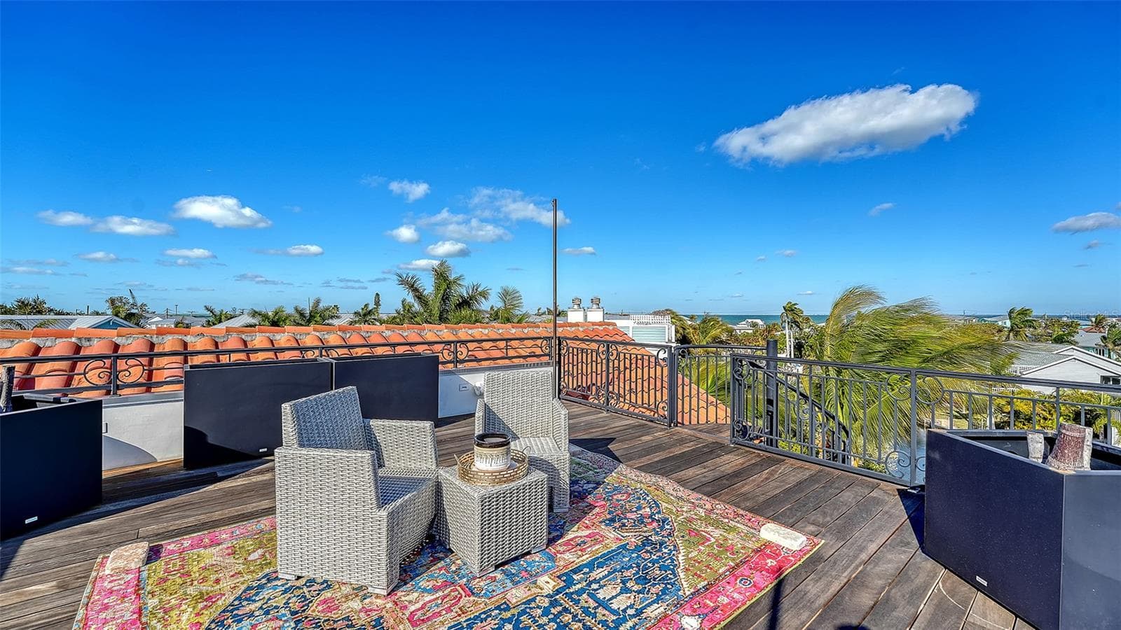 Watch sunsets from your private rooftop terrace - 513 VILLA ROSA WAY, ANNA MARIA