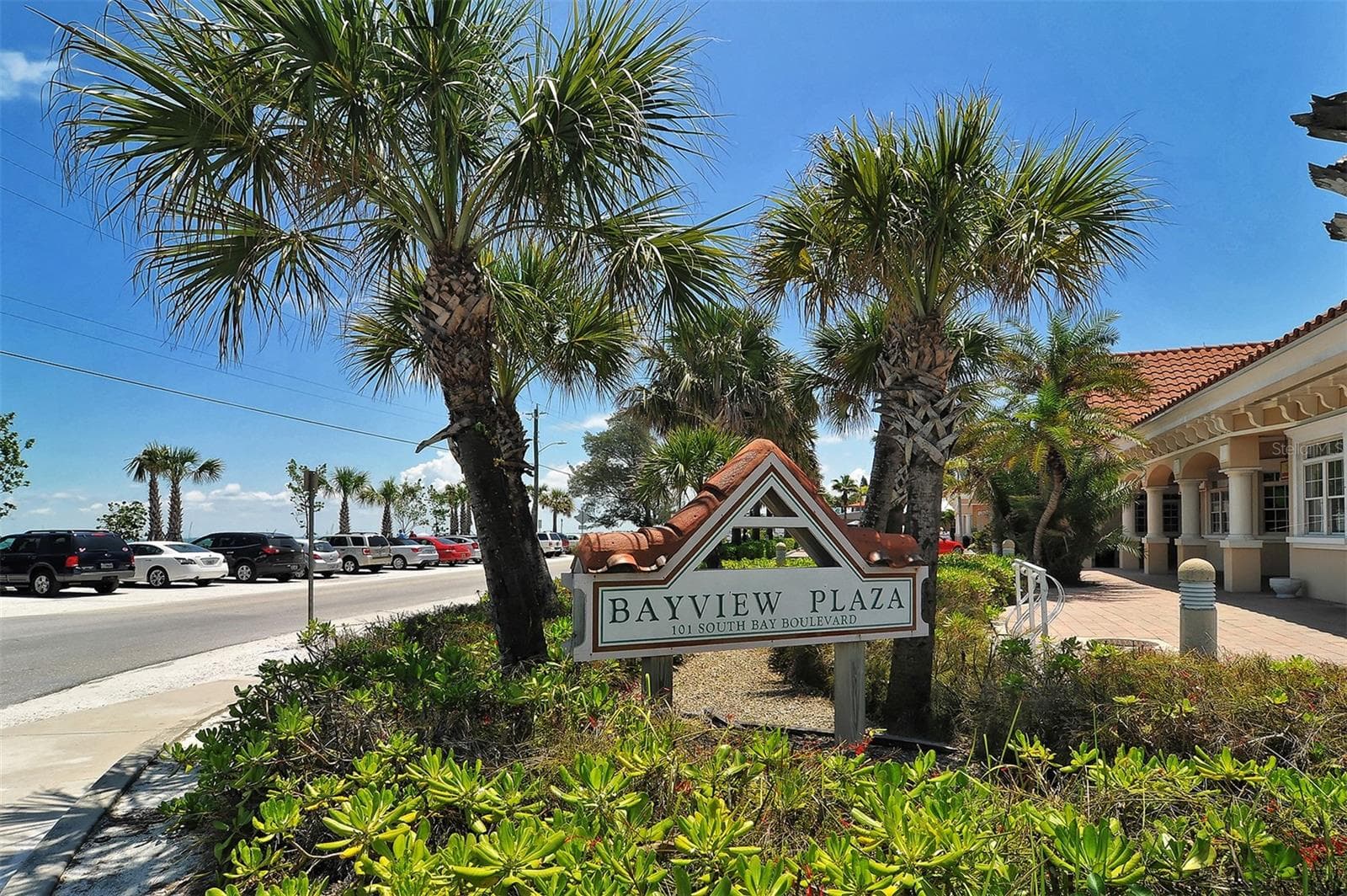 Nearby Bayview Plaza shops and dining - 513 VILLA ROSA WAY, ANNA MARIA