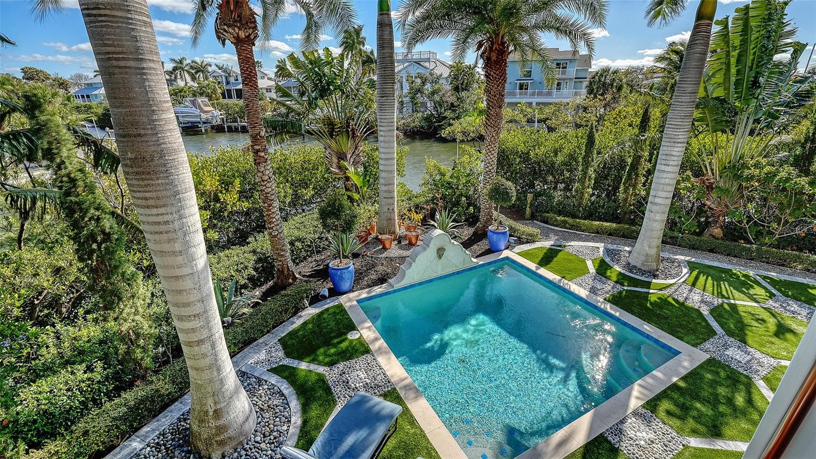 Private tropical pool overlooking canal - 513 VILLA ROSA WAY, ANNA MARIA