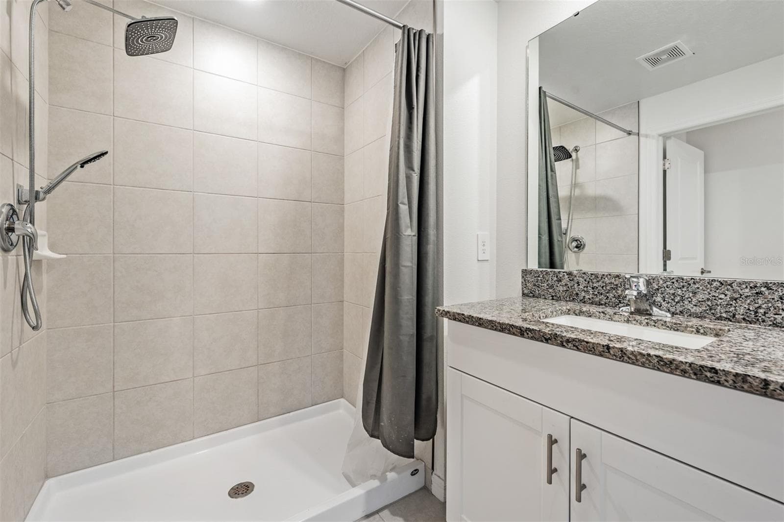Third Floor Primary Bathroom - 4607 TUSCAN LOON DR, TAMPA