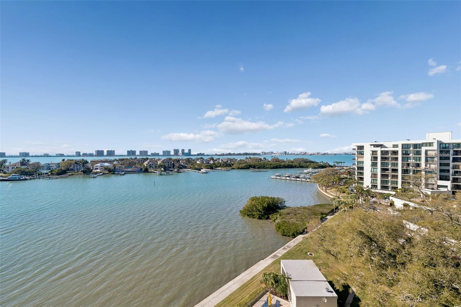 Seawall near pool - 4 BELLEVIEW BLVD #701, BELLEAIR