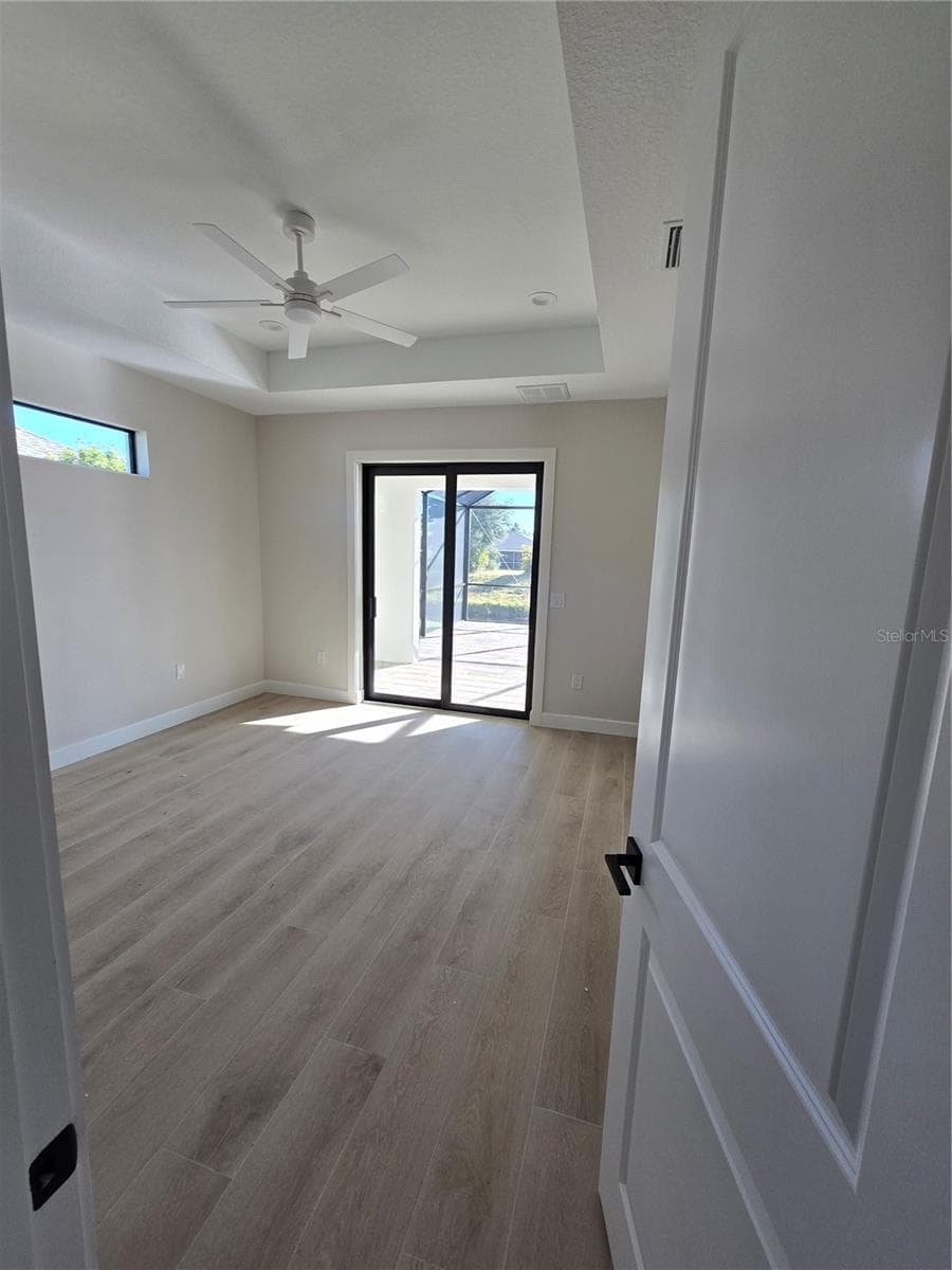 Single Family Residence at 703 BOUNDARY BLVD, ROTONDA WEST, photo 5 of 11