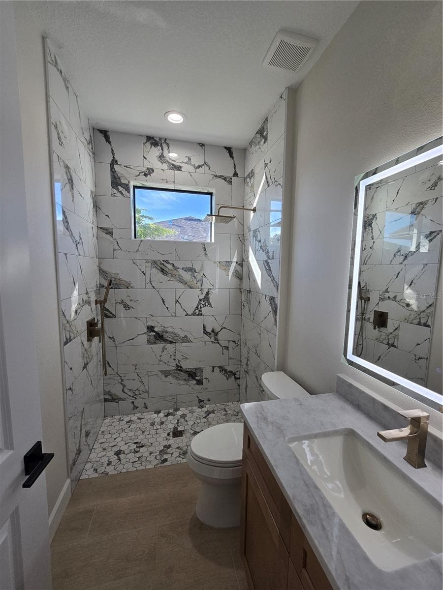 Single Family Residence at 703 BOUNDARY BLVD, ROTONDA WEST, photo 8 of 11