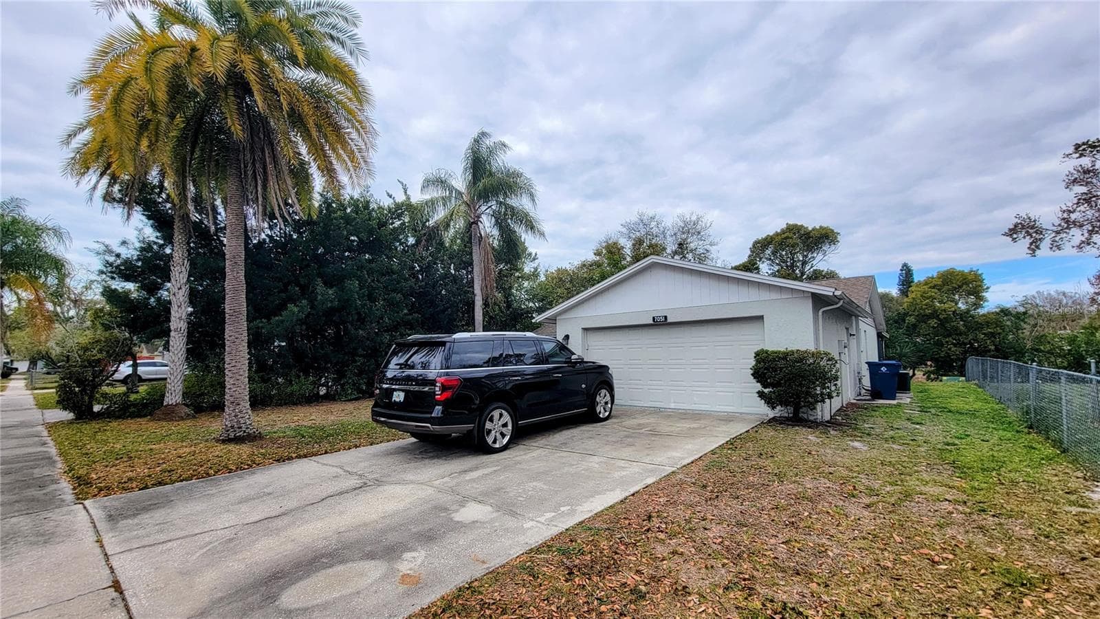 Exterior Front - 7051 WENTWORTH WAY, NEW PORT RICHEY