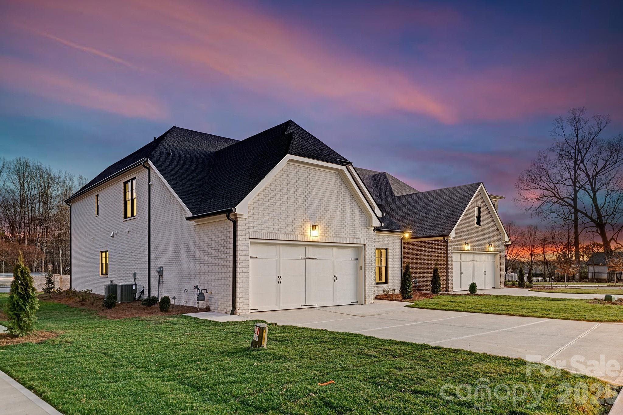 Single Family Residence at 8163 Fairview Road, Charlotte, photo 47 of 48
