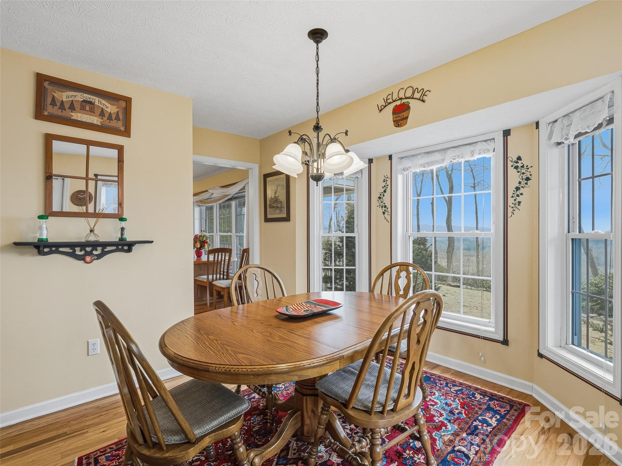 Single Family Residence at 24 Abbey Lane, Hendersonville, photo 16 of 43