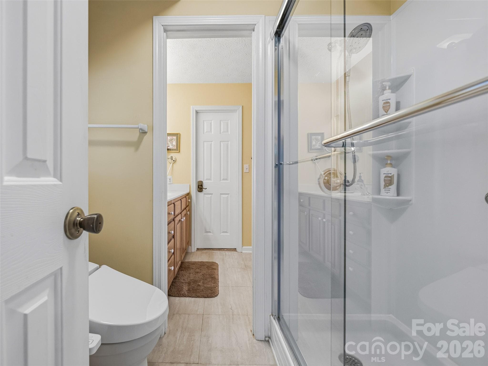 Primary Bathroom - 24 Abbey Lane, Hendersonville