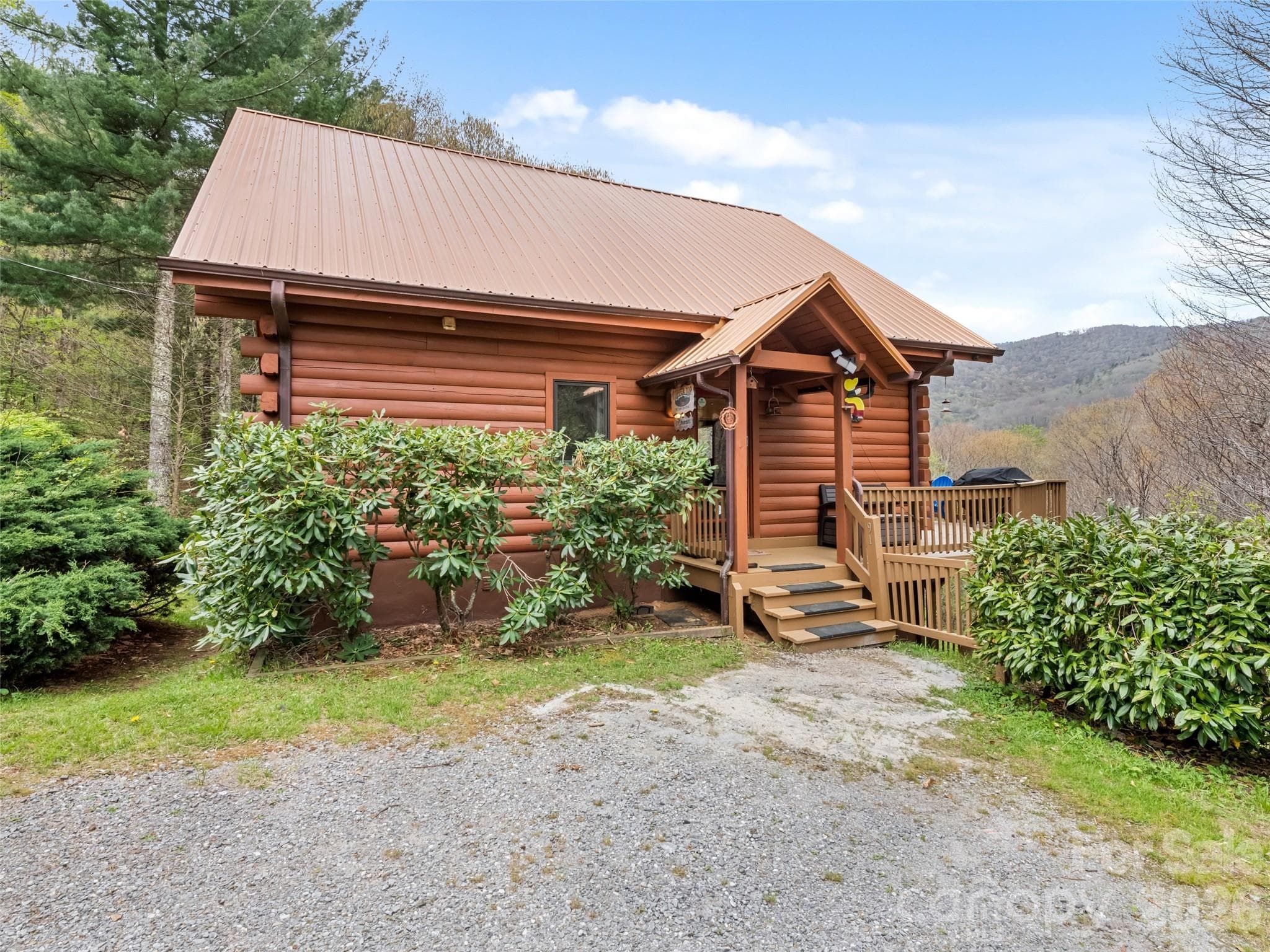 Single Family Residence at North Point Estates, Maggie Valley, photo 2 of 29