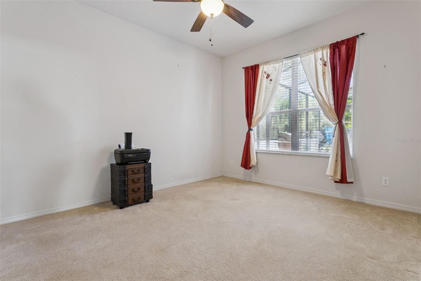 Additional fourth bedroom offering flexible use as an office - 30337 GIDRAN TER, MOUNT DORA
