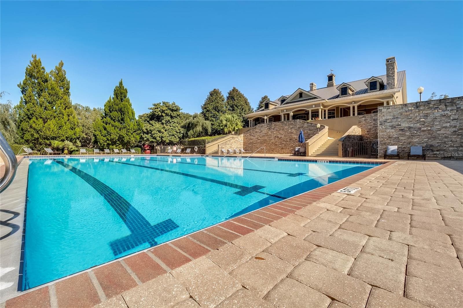 Community center Olympic size pool - 30337 GIDRAN TER, MOUNT DORA