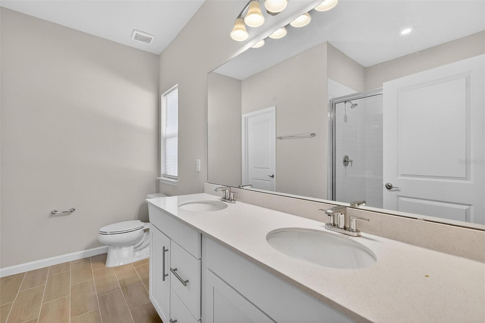 Single Family Residence at 367 HAMMOCKS OAK BLVD, LADY LAKE, photo 34 of 39