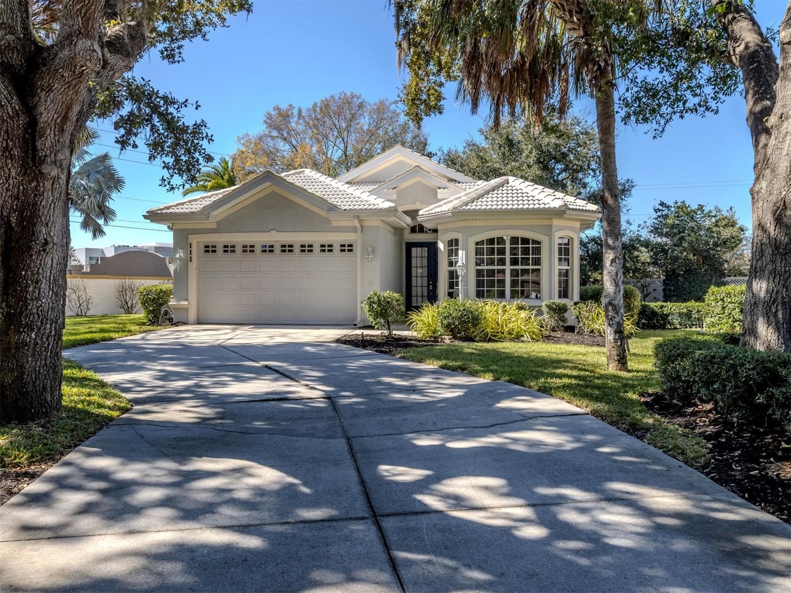 111 WAYFOREST DR