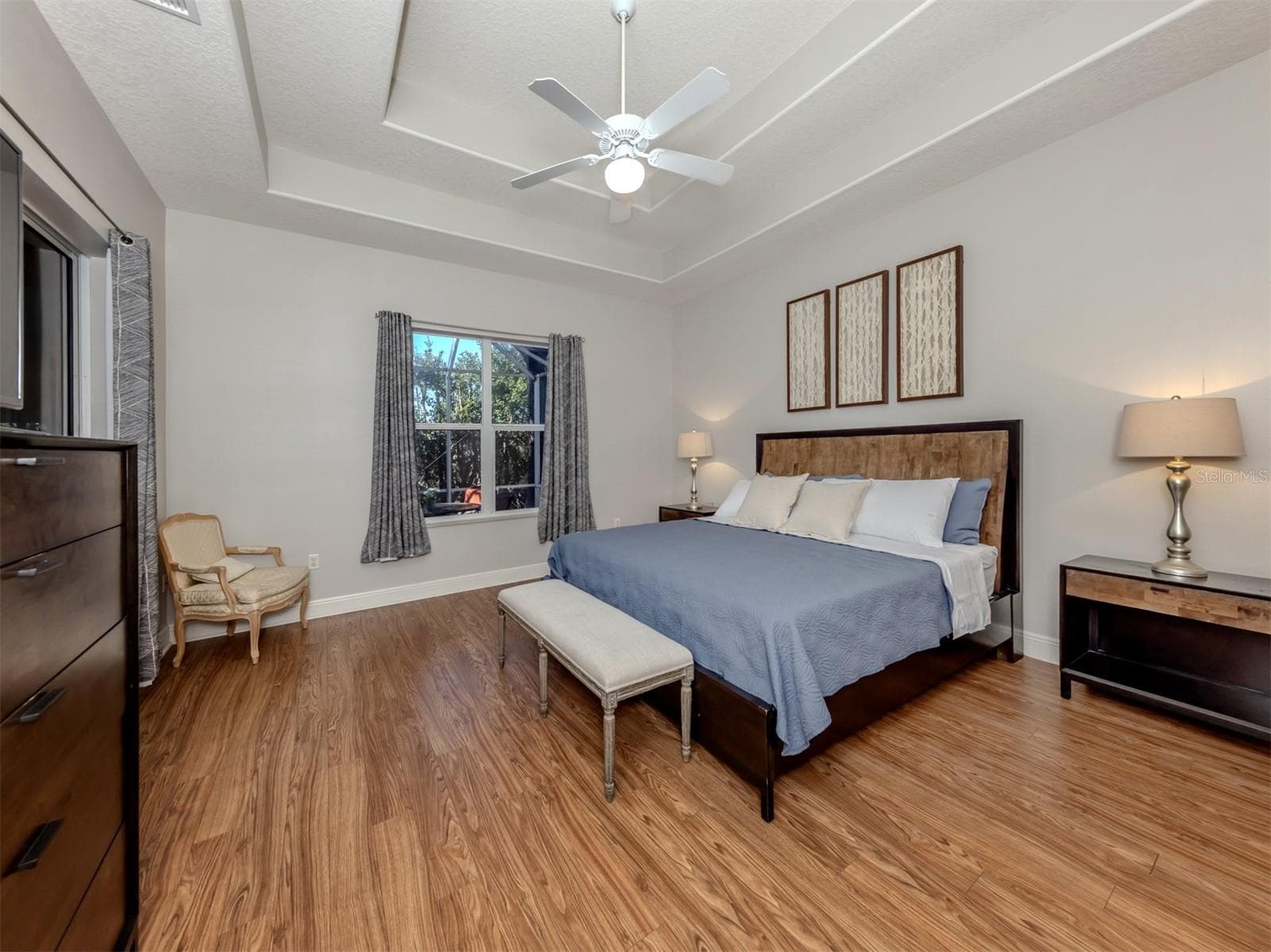 Single Family Residence at 111 WAYFOREST DR, VENICE, photo 15 of 60