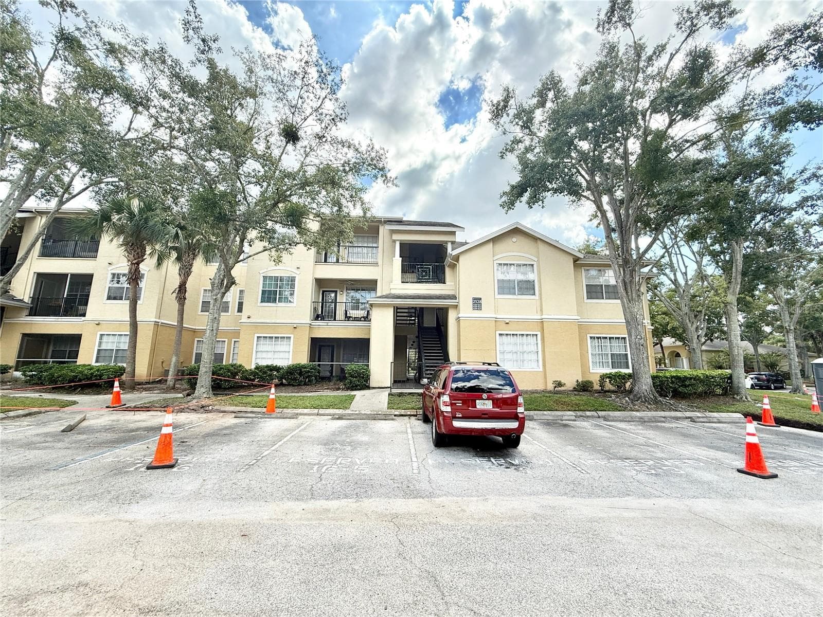2528 ROBERT TRENT JONES DR #1625