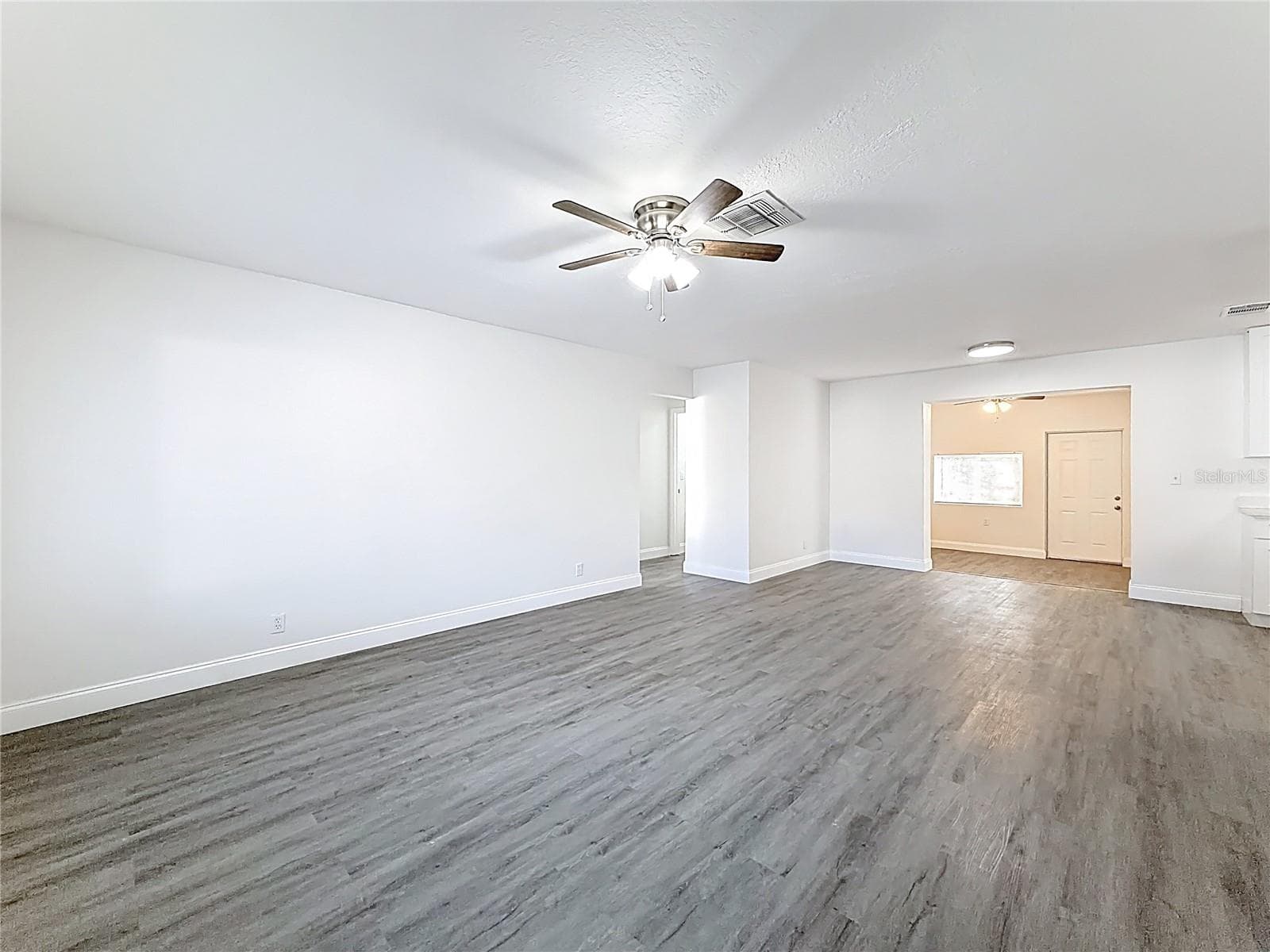 Single Family Residence at 819 HELMSMAN WAY, PALM HARBOR, photo 5 of 26