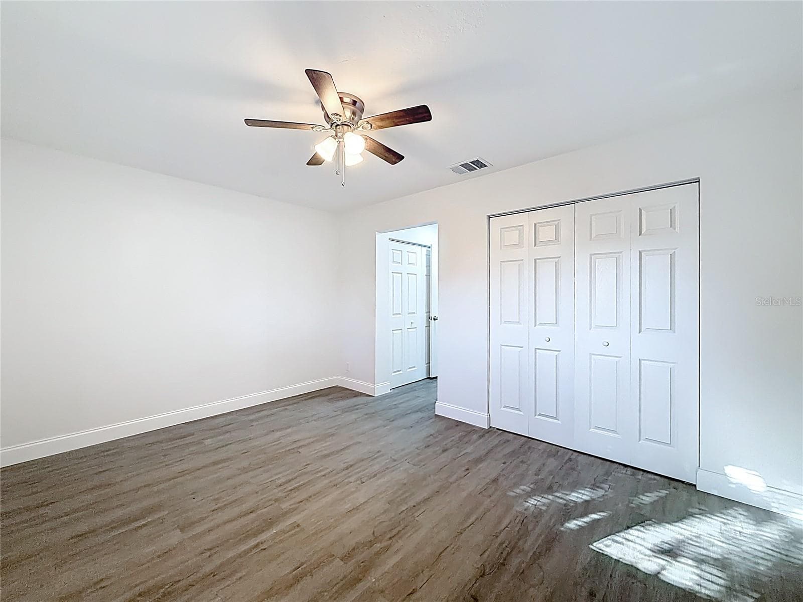 Single Family Residence at 819 HELMSMAN WAY, PALM HARBOR, photo 15 of 26