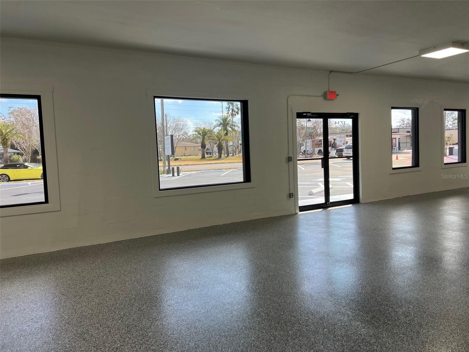 Retail at 1710 N FORT HARRISON AVE, CLEARWATER, photo 5 of 16