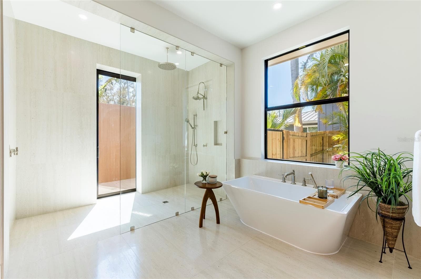Master Soaking Tub and Indoor Shower - 1959 WISTERIA ST, SARASOTA