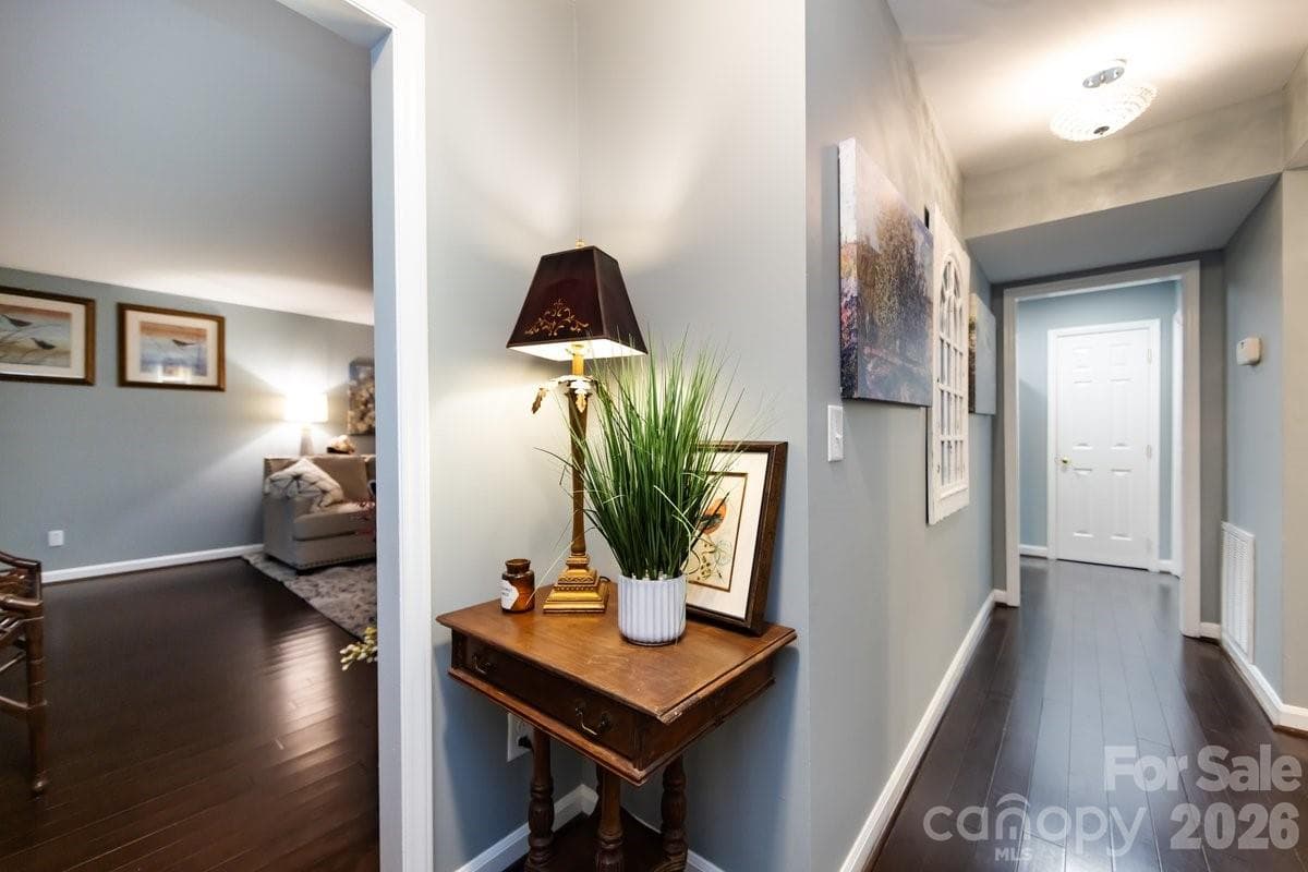 Entry hall - Colony Crossing, Charlotte