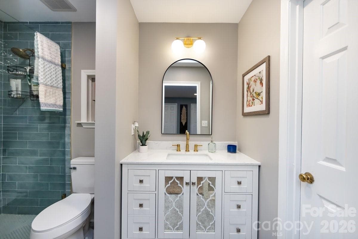 Primary Bath - Colony Crossing, Charlotte